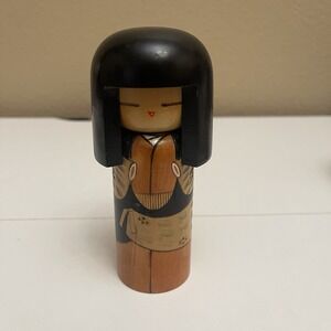 Vintage Traditional Japanese Kokeshi Wood Doll Hand Made Painted Carved 5.25"